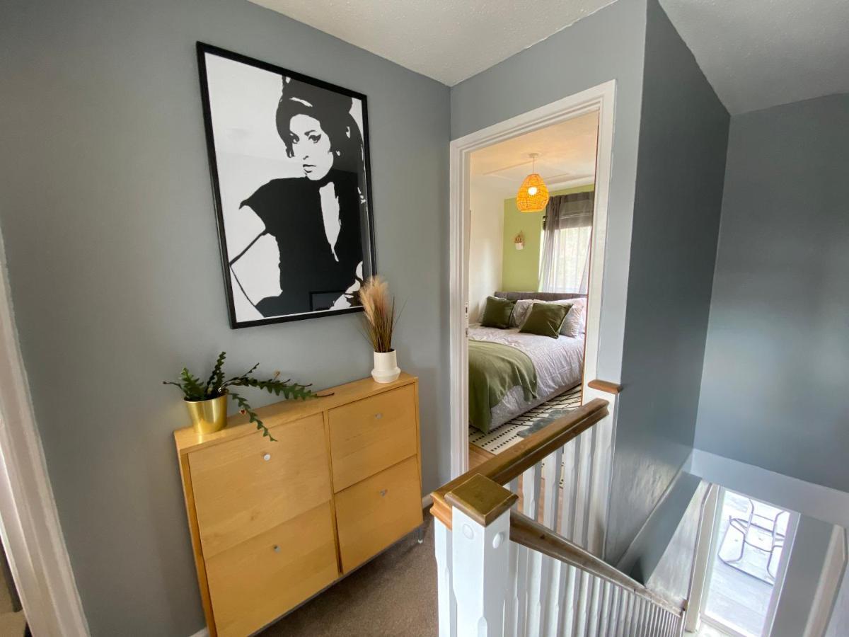 Host & Stay - Cotman Close Milton Keynes Bagian luar foto